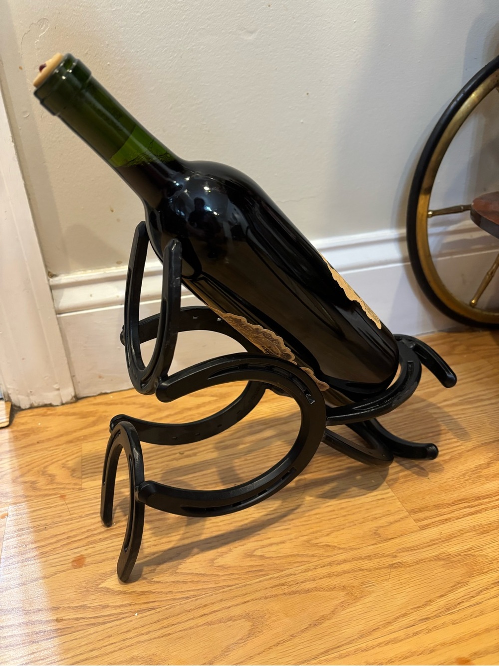 Rustic Black Welded Horseshoe Single Wine Bottle Holder